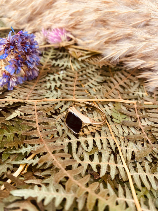 Onix Stamp Ring Gold | JOiA