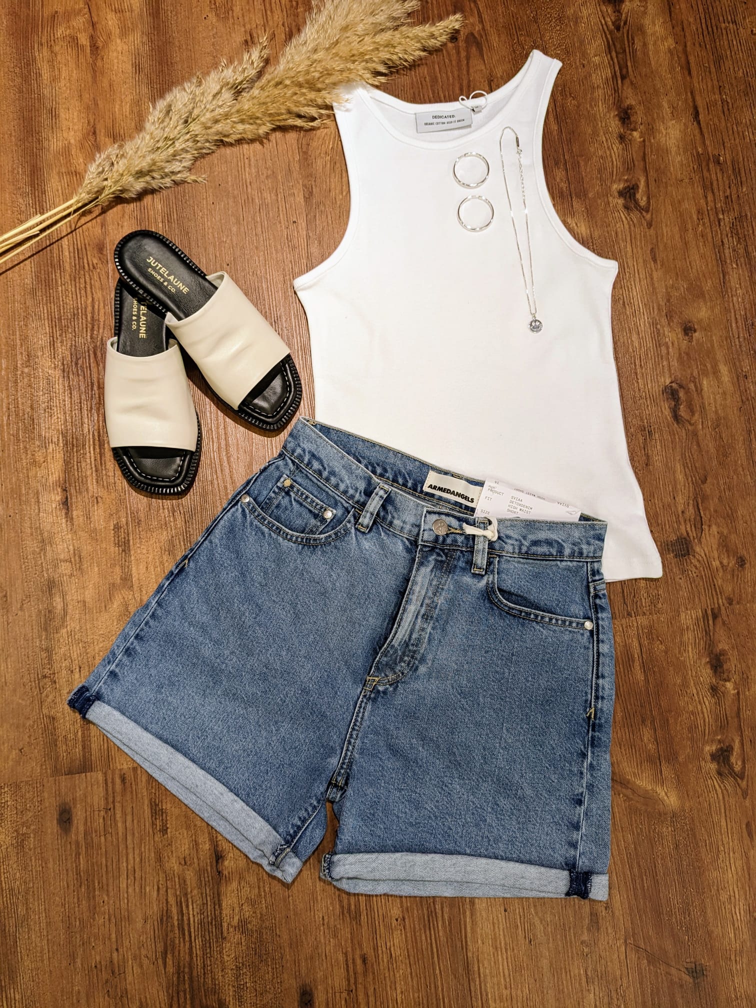 Rib Top Valdermarsvik white | DEDICATED