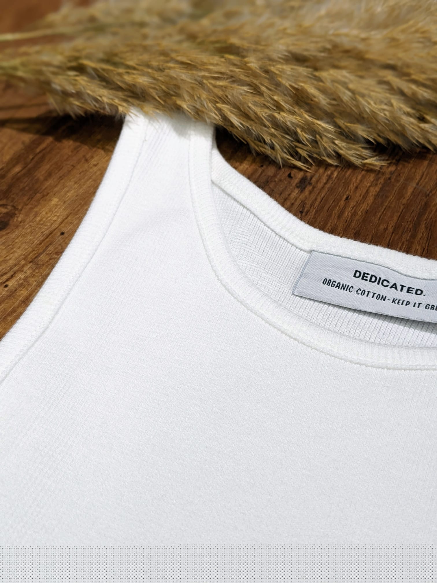 Rib Top Valdermarsvik white | DEDICATED